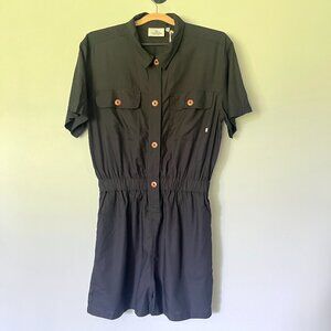 Passenger Made to Roam Jumper Size Medium Topaz Short Boiler Suit Black NWT